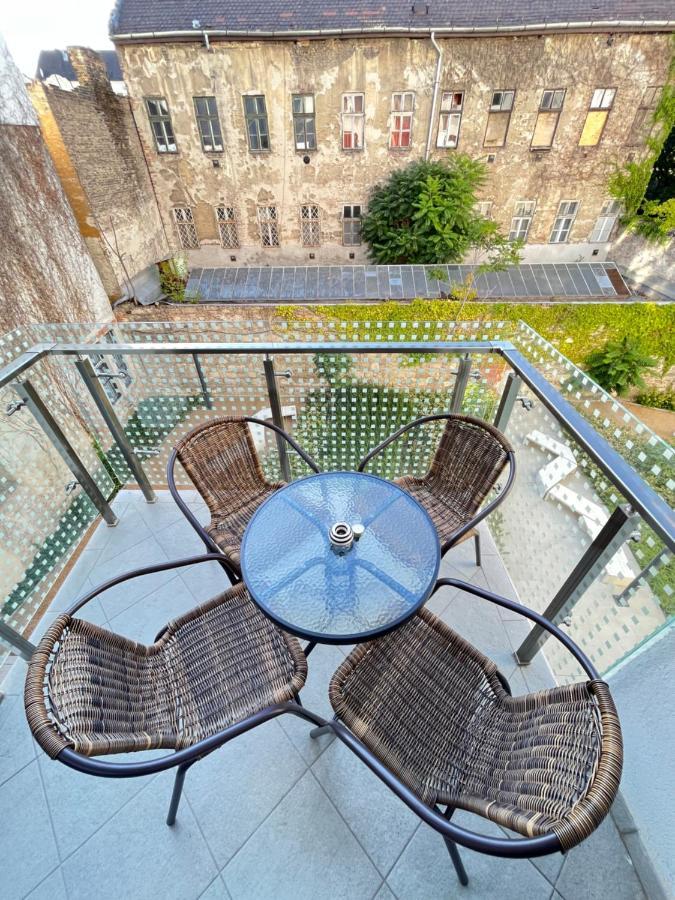 B 304, Apartments In The Heart Of 부다페스트 외부 사진